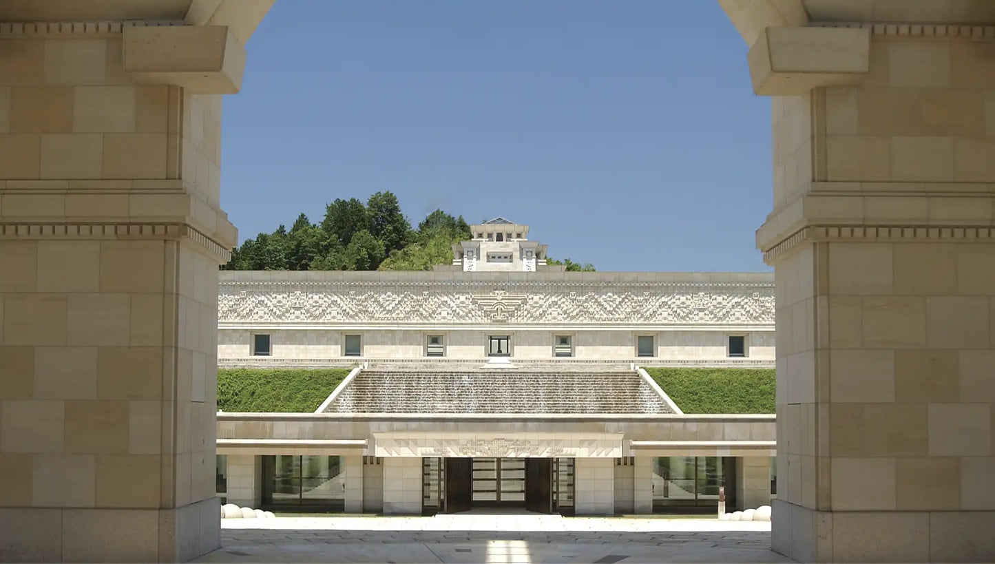 光ミュージアム 寄付